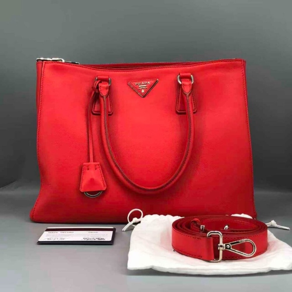 Prada Vibrant Red Tote Bag. Like new no damage at all